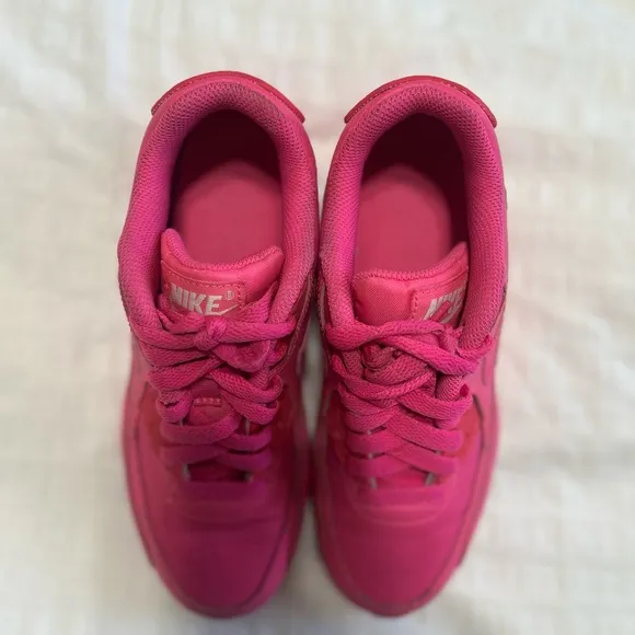 Pink Air Max 90’s Sneakers Vibrant Athletic Style (youth size 4)