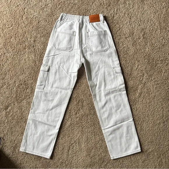 Princess Polly Utility Cargo Recycled Cotton Blend Denim White Jeans NWT Size 6