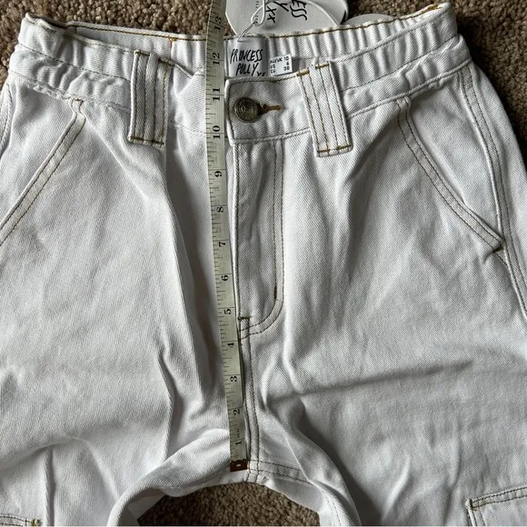 Princess Polly Utility Cargo Recycled Cotton Blend Denim White Jeans NWT Size 6