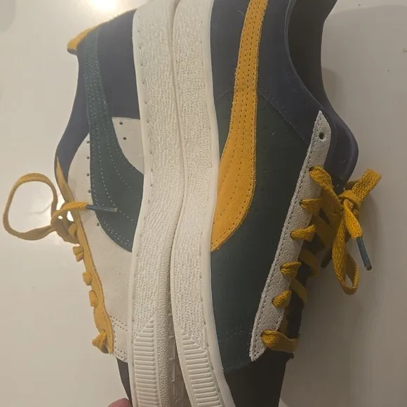 Puma Sneakers with Yellow and Blue Details