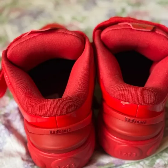 Puma Women's Red Sneakers