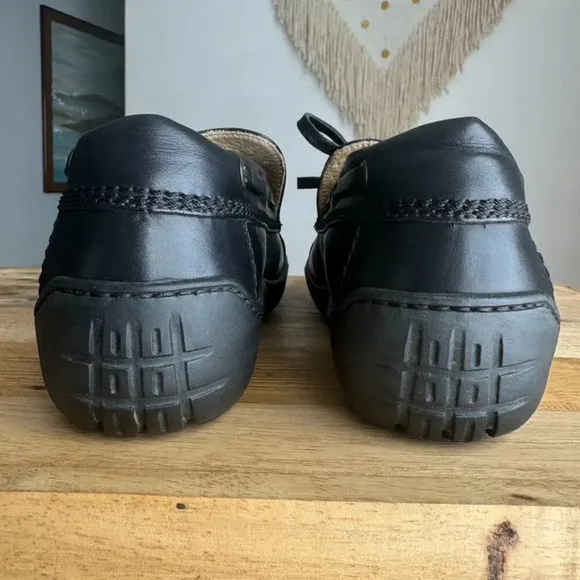 Ralph Lauren Blue Label: Black Leather Rubber Sole Duck Country Loafer Size 6