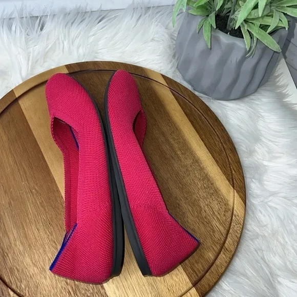RARE Rothy’s The Flat Hot Pink Blue Round Toe Magenta Ballet Flats Retired -Sz 5