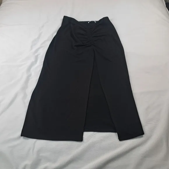 Reformation Black Stretch Midi Womens Skirt Size M
