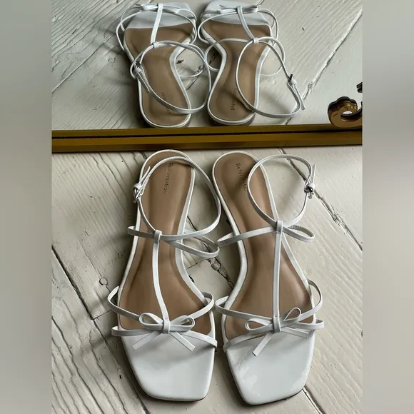 Reformation White Patent Leather Maya Bow Flat Sandals Preppy Luxe Vacation