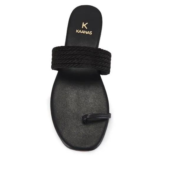 Revolve Women's KAANAS Black Banderas Toe Ring Sandals Size 6 New