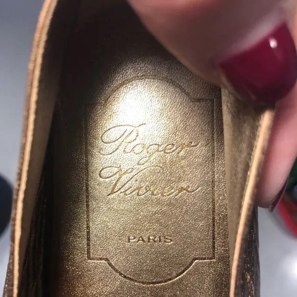 Roger Vivier Bronze Crinkle Leather Flats SZ 6.5