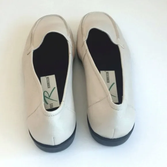 Ros Hommerson Cream Leather Slip On Loafers 7.5 (Beautiful &amp; Minimalist Style)