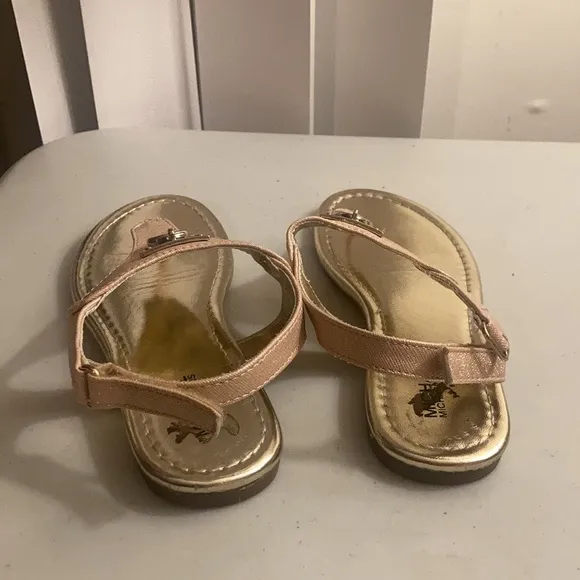 Rosalie 2 Rose Gold US Sz 1 Girls Michael Kors Glittery Thong Sandals