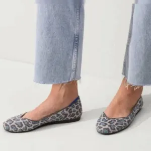 ROTHY'S Gray &amp; Blue Leopard Print Flats | Size 7 | Retired