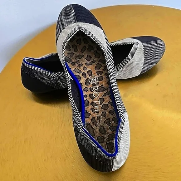 Rothy's The Flat Round Toe Black And Cream Plaid Retired Pattern Size 8 🛍 🌴