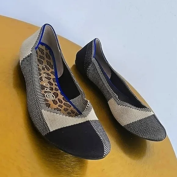 Rothy's The Flat Round Toe Black And Cream Plaid Retired Pattern Size 8 🛍 🌴