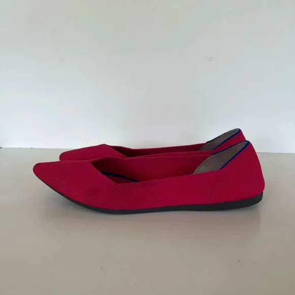 Rothy’s The Point Flats Chili Red Pointed Toe Shoes, size 9