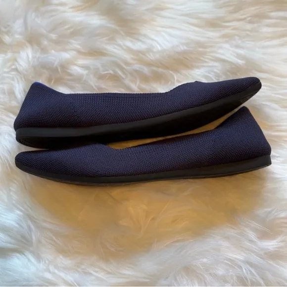 Rothy's Women’s The Point Washable Ballet Flats in Navy Blue, Size US 7