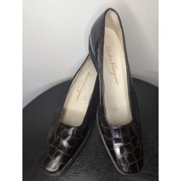 Salvatore Ferragamo ladies reptile embossed print espresso 7 2A loafer