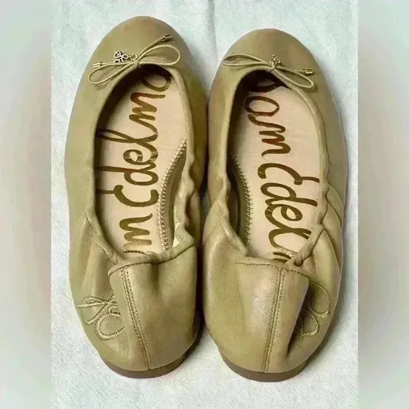 Sam Edelman Felicia  Ballet Flat in Soft Beige Leather Size 9.5