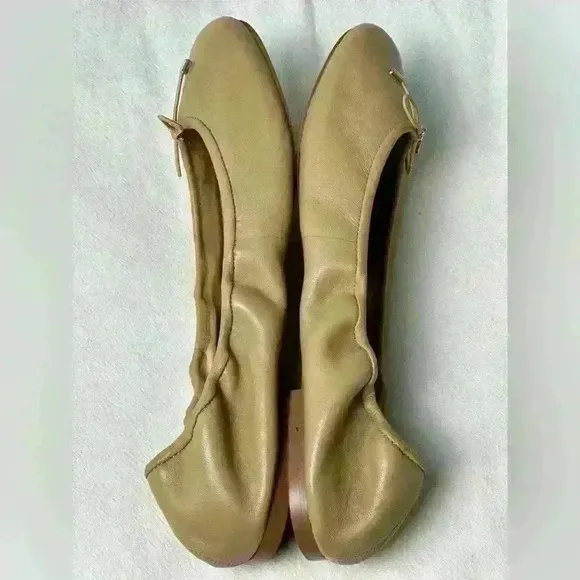 Sam Edelman Felicia  Ballet Flat in Soft Beige Leather Size 9.5