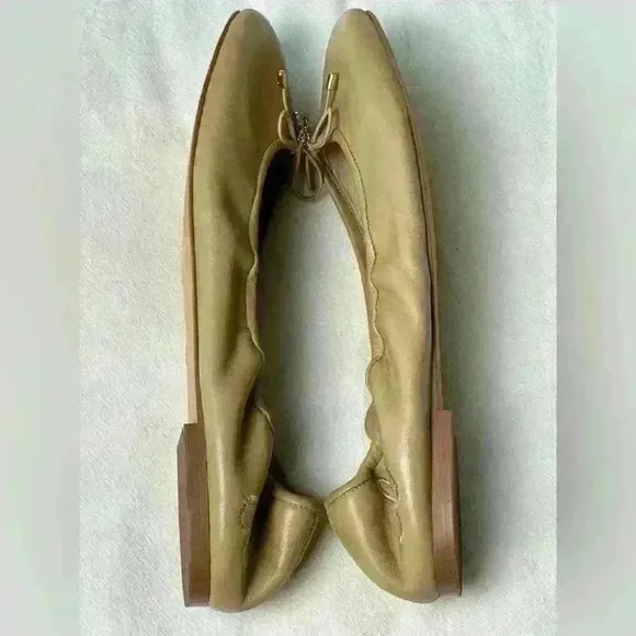 Sam Edelman Felicia  Ballet Flat in Soft Beige Leather Size 9.5