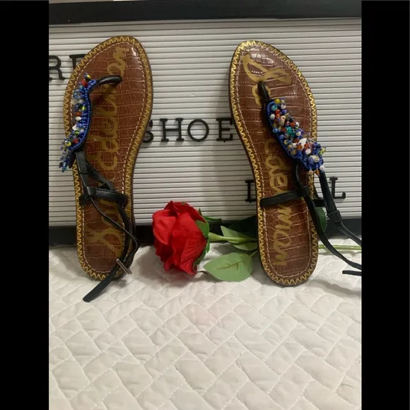 Sam Edelman Gabrielle Beaded Shell T Strap Thong Sandals