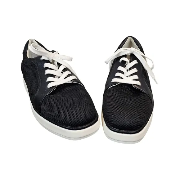 Sarto By Franco Sarto A-Quinn Black Leather &amp; Fabric Lace Up Sneakers Sz 9.5
