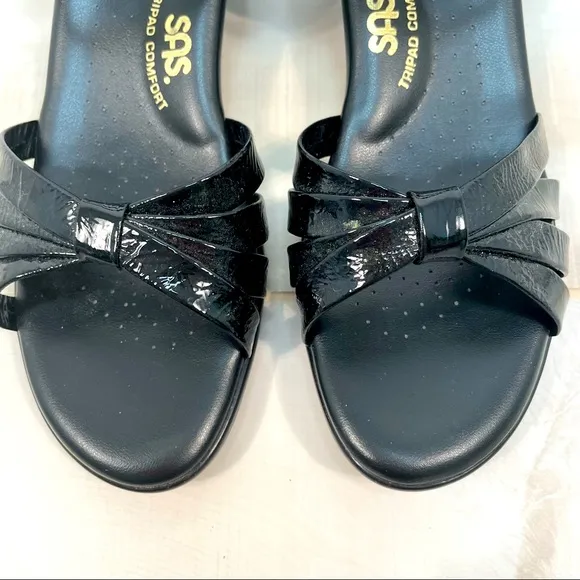 SAS Black Strappy Quarter Strap Patent Leather Wedge Sandals NWOT Sz 8N Tripad