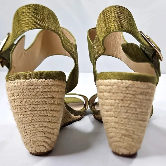 Seychelles Green Fabric Wedge Sandals Size 8.5