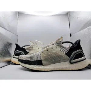 Size 10 - adidas Ultra Boost 2019 Panda - B37707