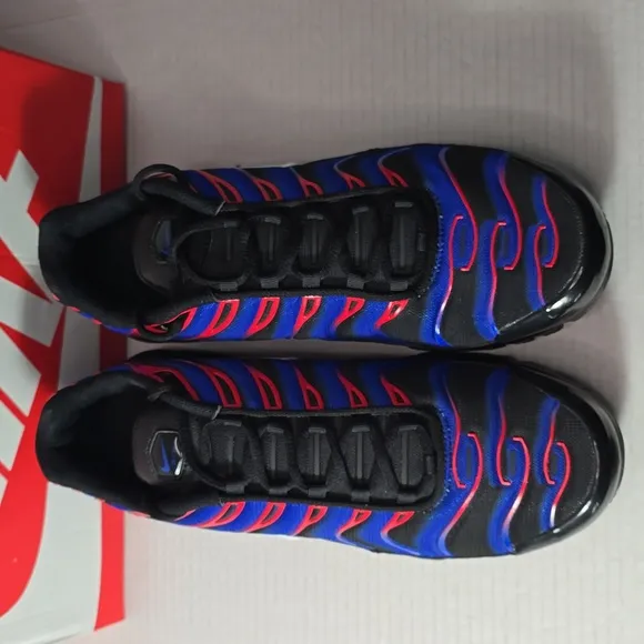 Size 11 Mens  Nike Air Max Plus Spider-Man Mens Multi FN7805-001