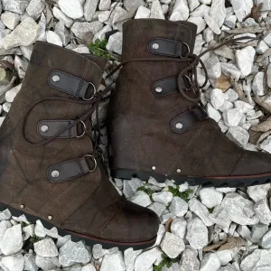 *Sorel | Brown Leather Joan of Arctic Wedge Boots Size 8