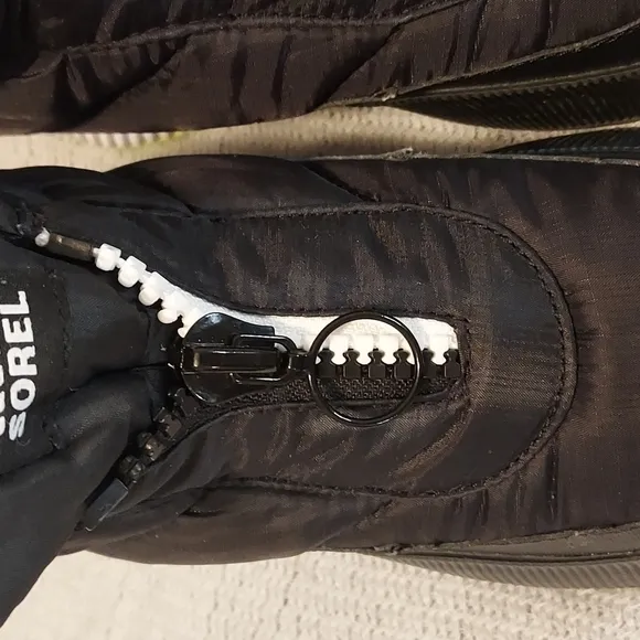 Sorel OUT N ABOUT™ III PUFFY ZIP BOOT NOWB