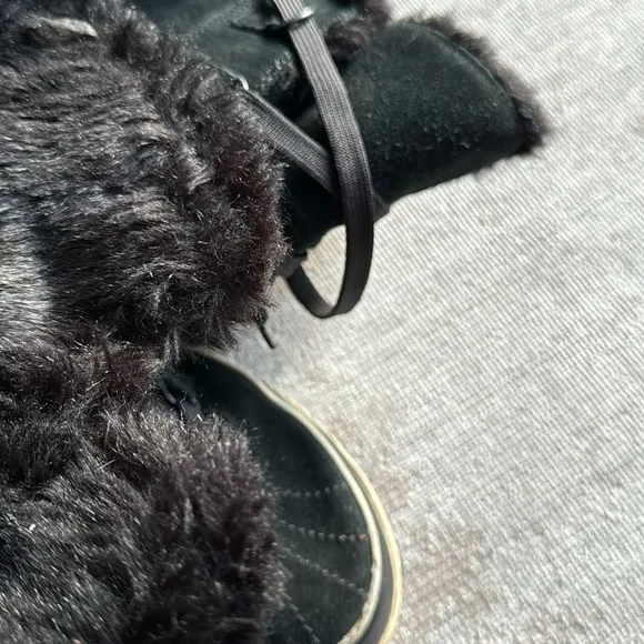 Sorel TIVOLI Suede Water Resistant Boots Size 7.5