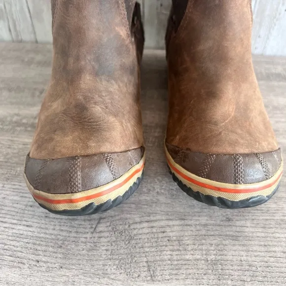 Sorel Western Leather Boots Womens Size 7.5