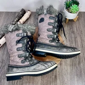 *Sorel | Women's Tofino Mid Calf Fleece Lined Waterproof Boots in Faded Grey 7.5
