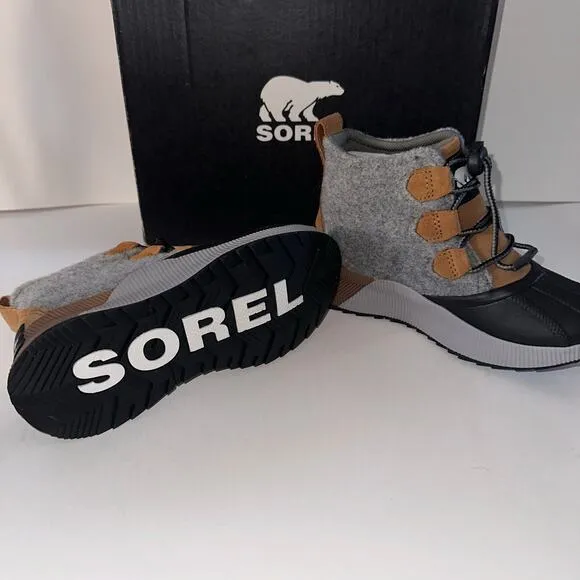 SOREL Youth Out 'N About Classic Boots