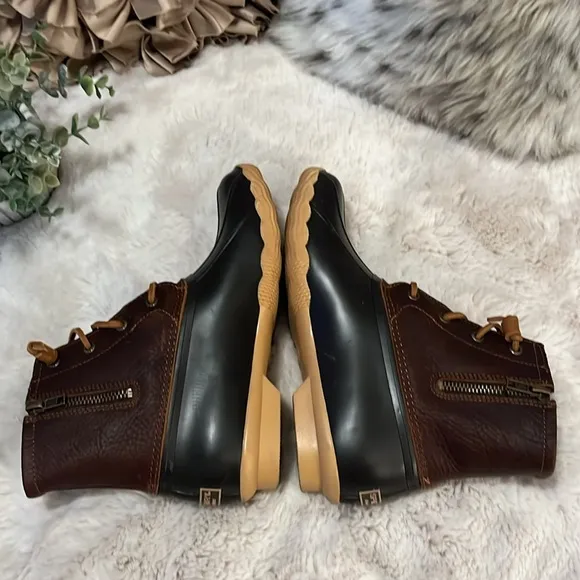 Sperry Hightop Lace Up Zipper Saltwater Ankle Duck Boots Sz 7