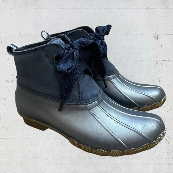 Sperry Women's Saltwater 2-Eye Nubuck Duck Boots Navy Blue Size 7