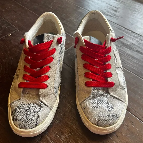 Steve Madden Women's Philosophy Sneakers animal print with suede accent