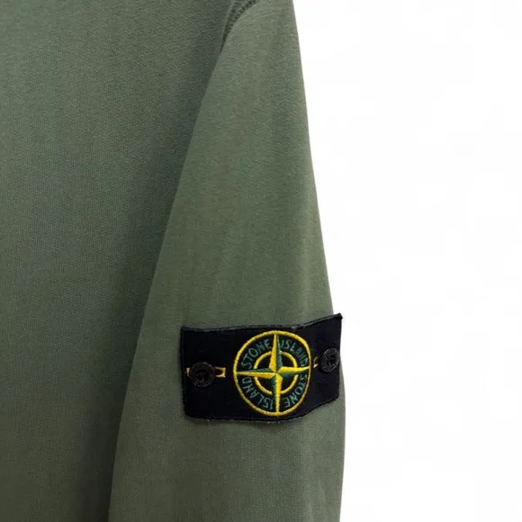 Stone Island-Green Emblem Crewneck Sweatshirt-M | Retail Price: $290