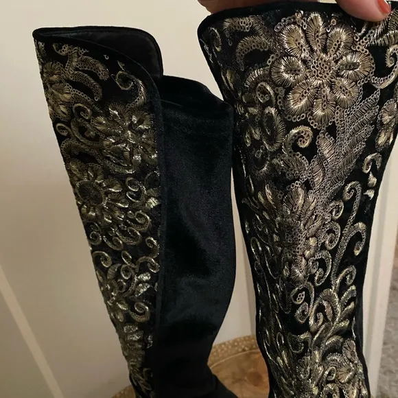 Stuart Weitzman Alljill Sequin Black Velvet 5050 Knee High Heeled go-go Boot
