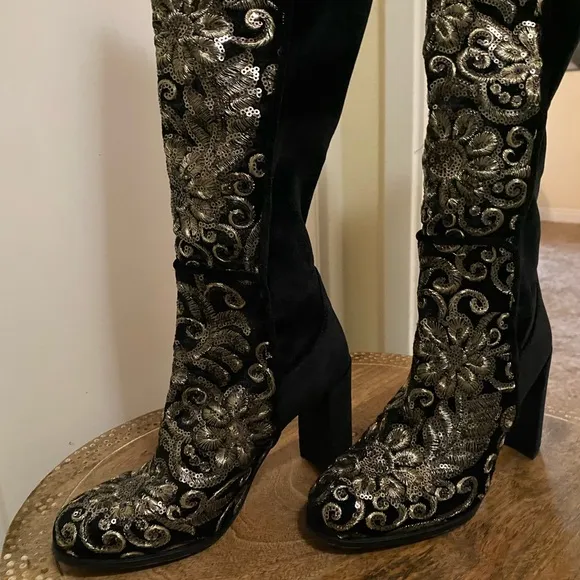 Stuart Weitzman Alljill Sequin Black Velvet 5050 Knee High Heeled go-go Boot