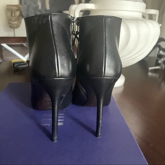 STUART WEITZMAN Black nappa leather ankle boots