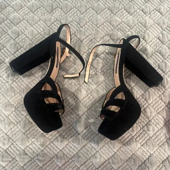 Stuart Weitzman Misty Platform Sandal in Black suede, size 8 NWT
