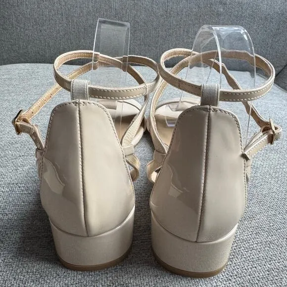 Stuart Weitzman Peewee Cream Patent Leather Sandals Classic Women's 8.5 New