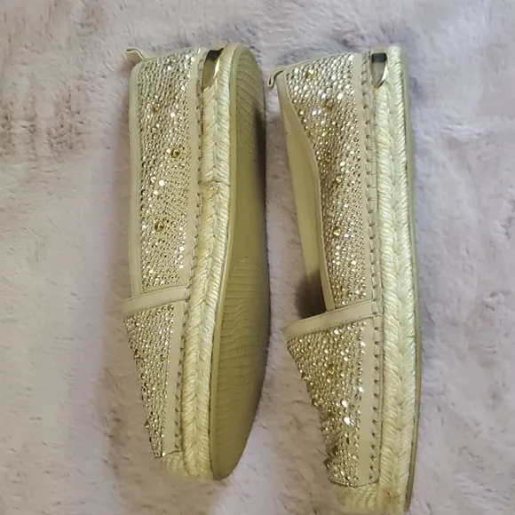 Stuart Weitzman ROCKON Gold Studded Espadrilles Size 6