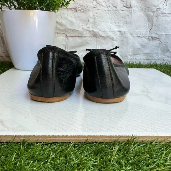 Summit by White Mountain Black Leather BALLERINA Flats size  US 7 women