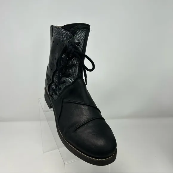 Sundance Casta Black Leather Lace Up Rasta Ankle Boots Size 41 (US Size 10.5)