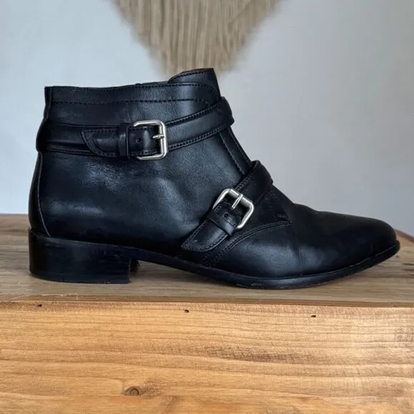 Tabitha Simmons Windle Black Leather Pointy Toe Silver Buckle  Ankle Boot Size 8