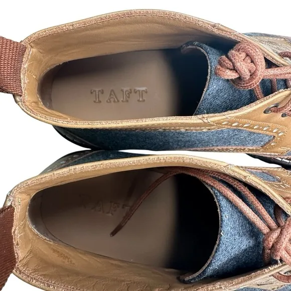 Taft The Livingston Chukka Boots in Grey/Brown. Size 42