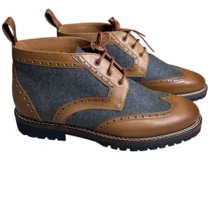 Taft The Livingston Chukka Boots in Grey/Brown. Size 42