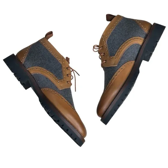 Taft The Livingston Chukka Boots in Grey/Brown. Size 42